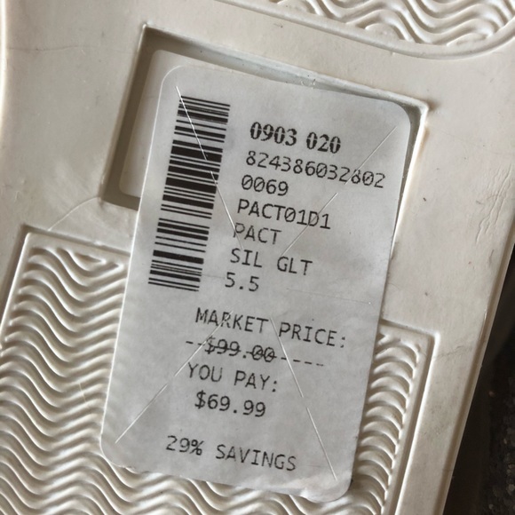 Sparkly sneakers - Picture 3 of 3